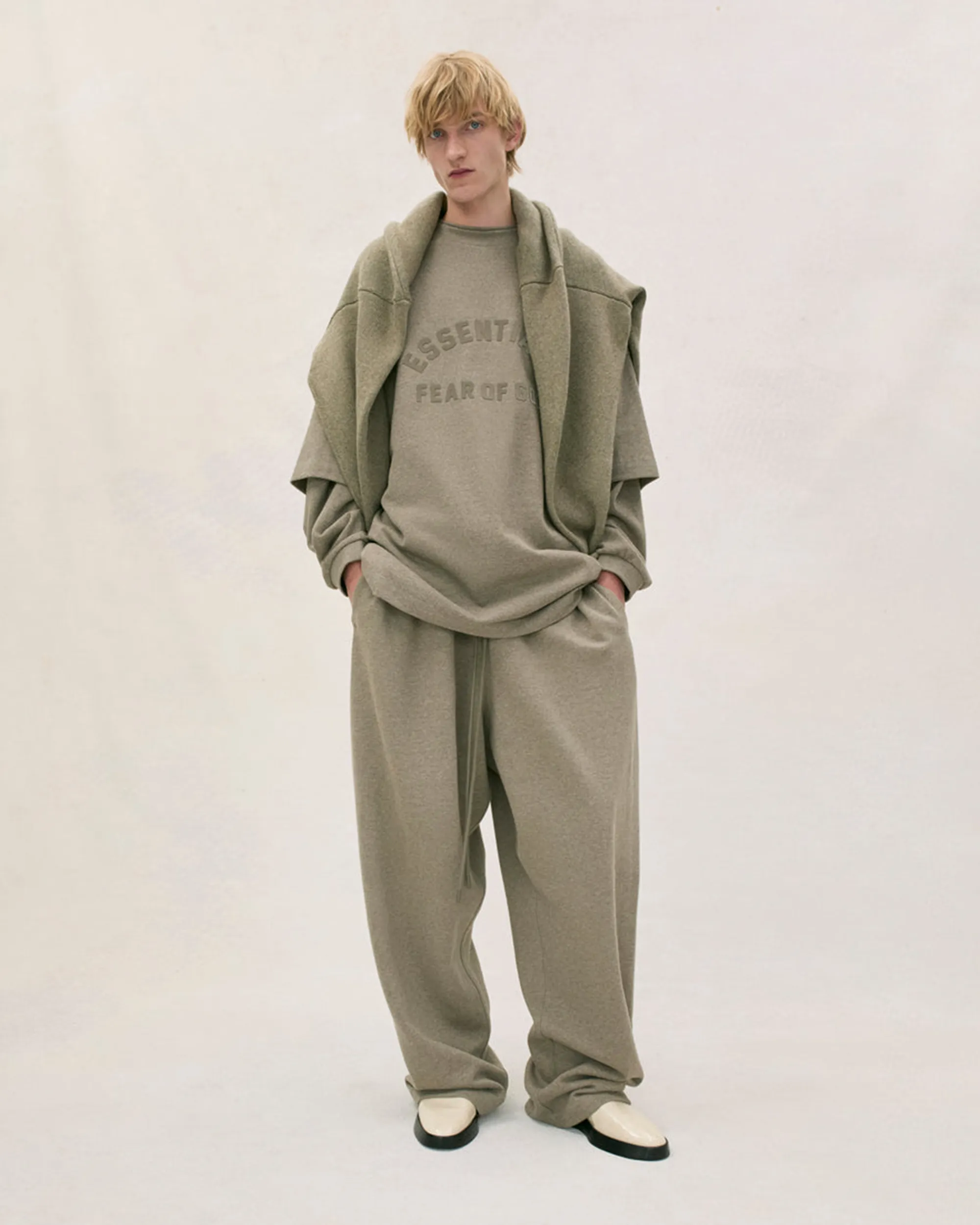 Heavyweight S/S Tee - Heather Grey