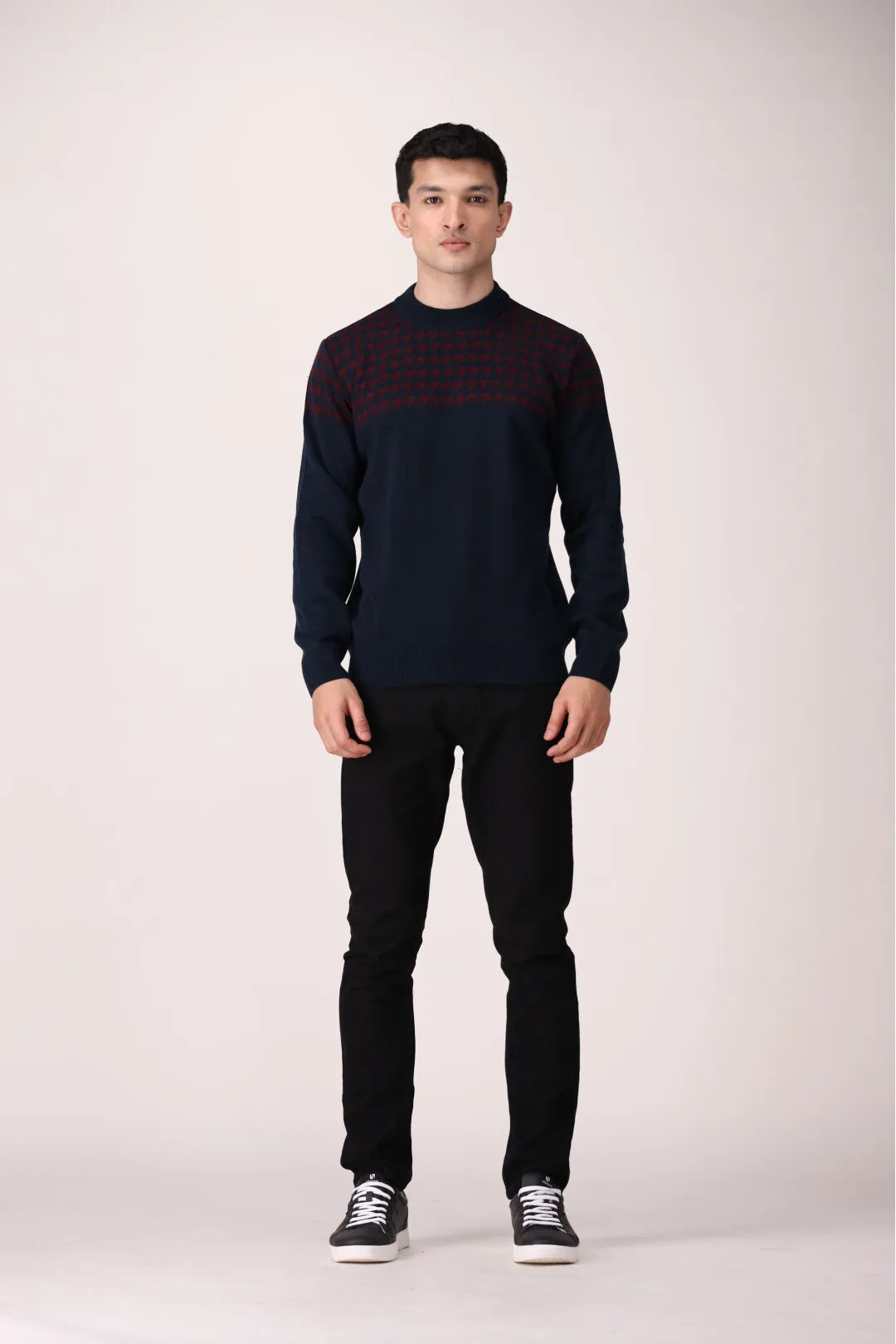 MOCK NECK HOUNDSTOOTH SWEATER