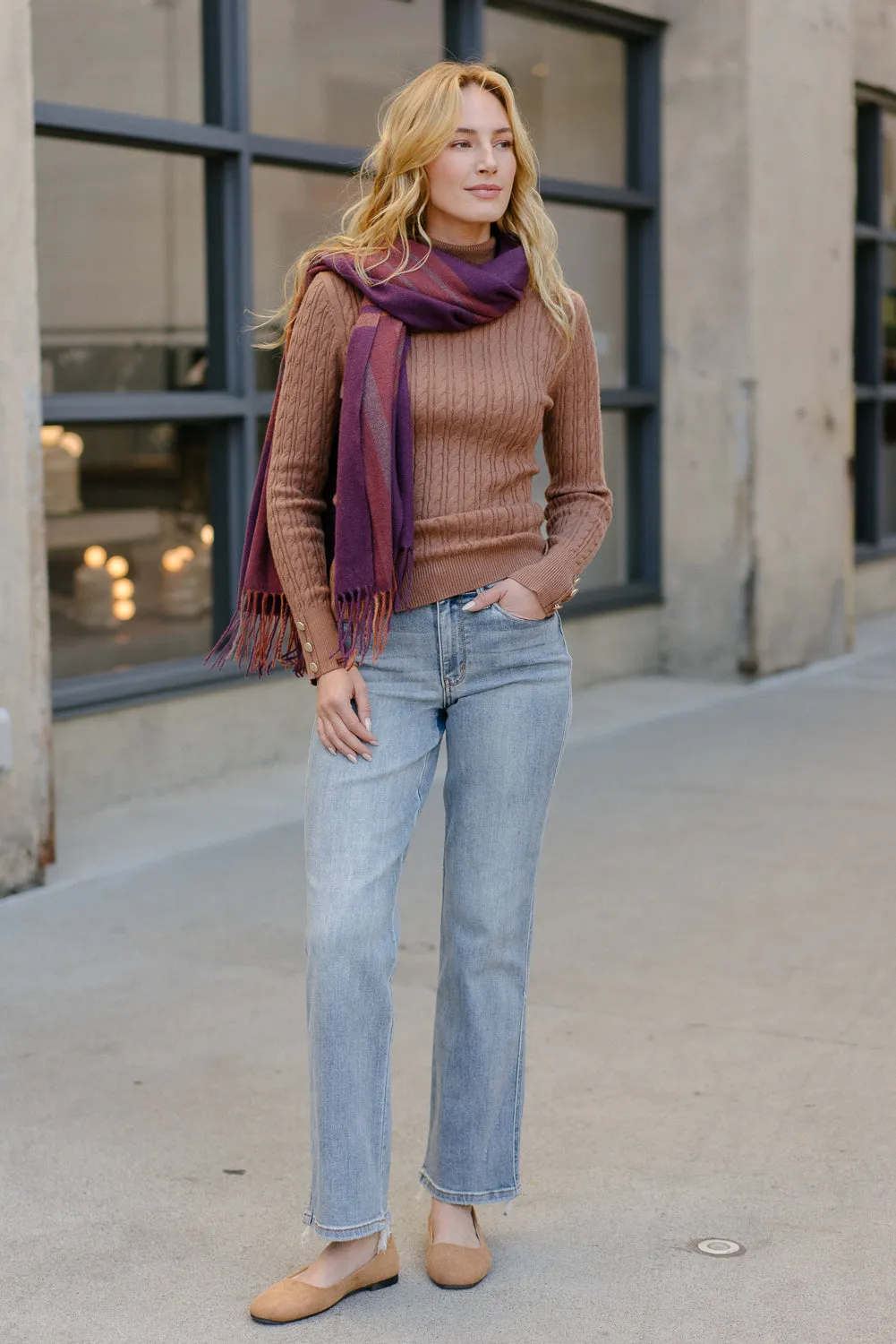 Nia Mid Rise Yoke Cell Phone Pocket Dad Jeans