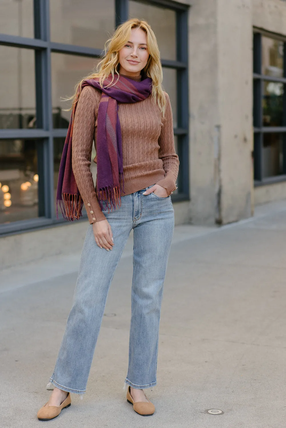 Nia Mid Rise Yoke Cell Phone Pocket Dad Jeans