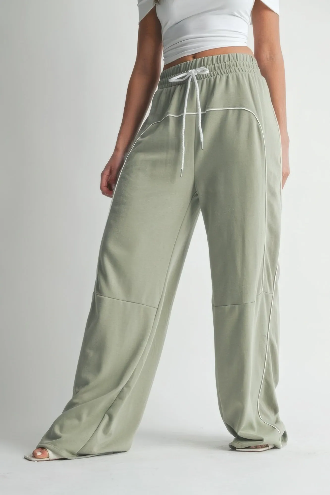 Piping Detail Drawstring Pants
