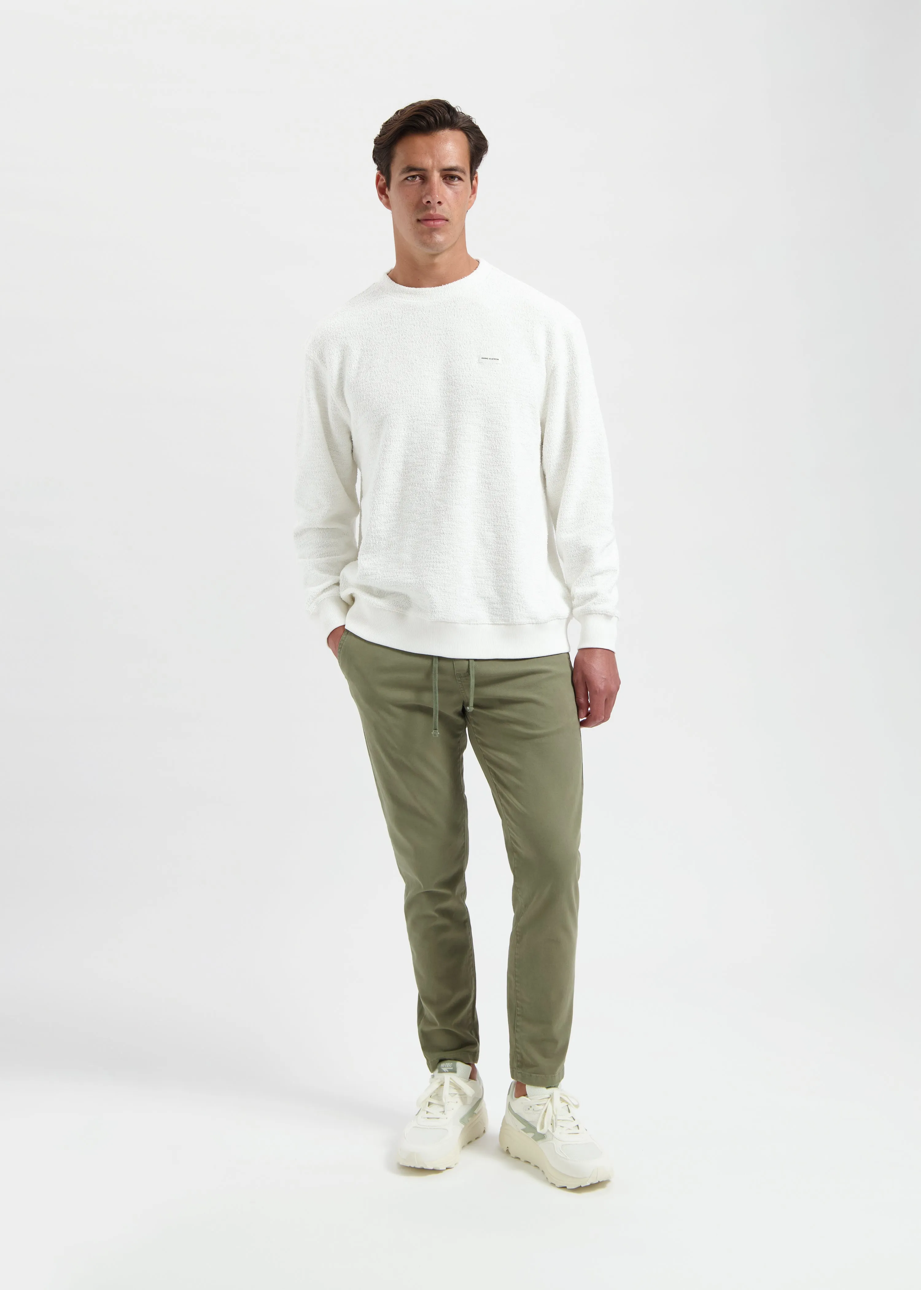 Premium Bouclé Crewneck - Ecru